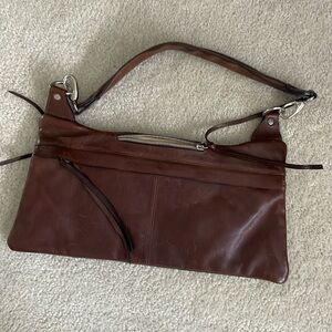Burgundy / Brown shoulder bag